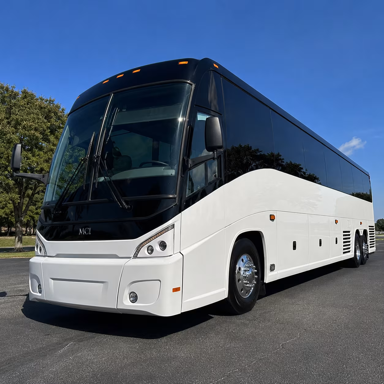 clarksville team and fan group charter bus rentals in clarksville