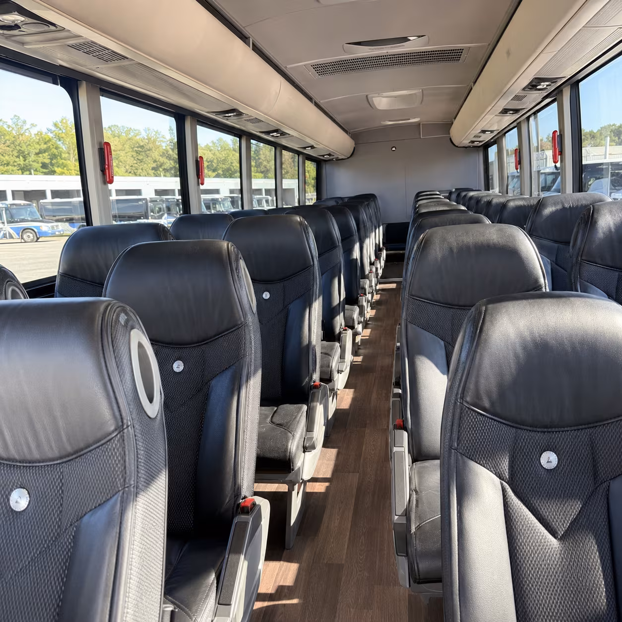 franklincharterbuscompany com is the easiest way to find corporate bus rentals in franklin tennessee