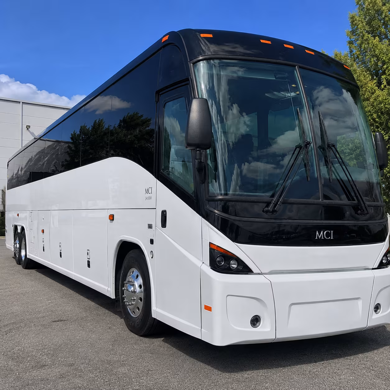 how the distance and duration of your trip affect charter bus rates in franklin