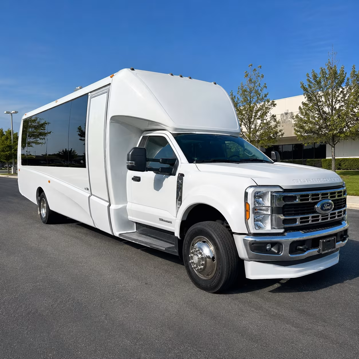 how your starting location affects charter bus rates in franklin tennessee
