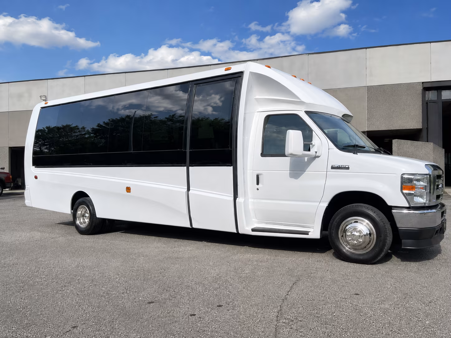 long distance college football charters from franklin tennessee