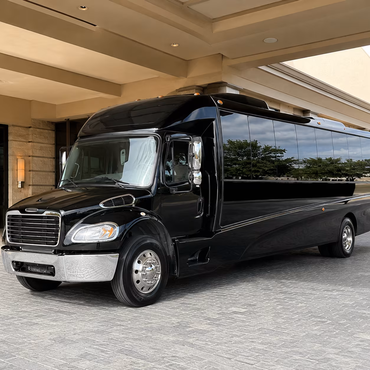 with so many winery and culinary tour options near franklin a bus makes the day perfect